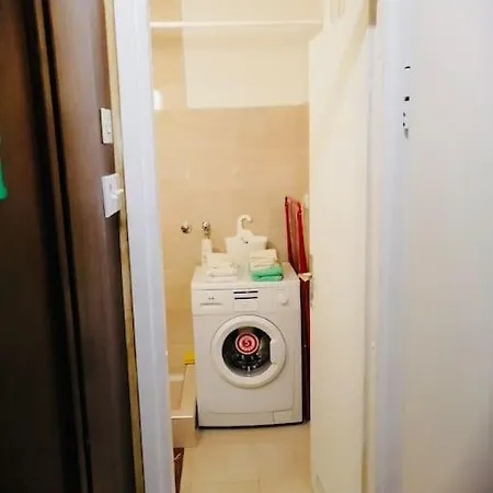Dorcol Hideaway Apartment
