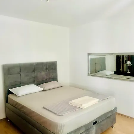 Dorcol Hideaway *